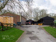 AK310322-86 - Alan King Stable Visit